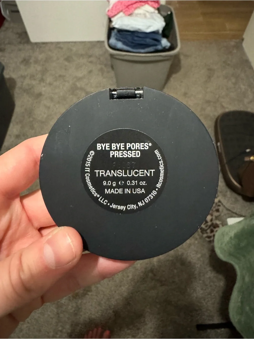 it cosmetics Bye Bye Pores Pressed Finishing Powder